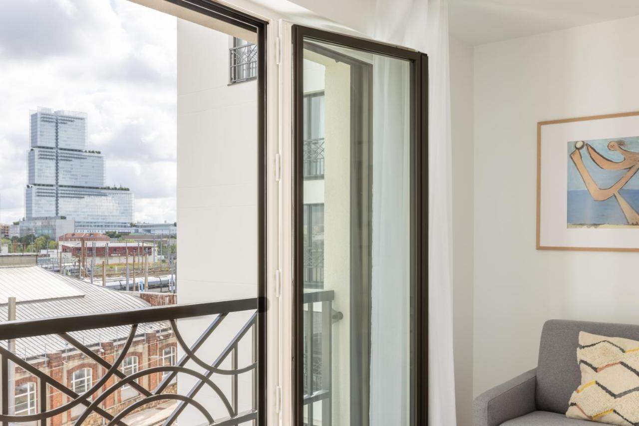 Edgar Suites Levallois - Jules Verne Bagian luar foto