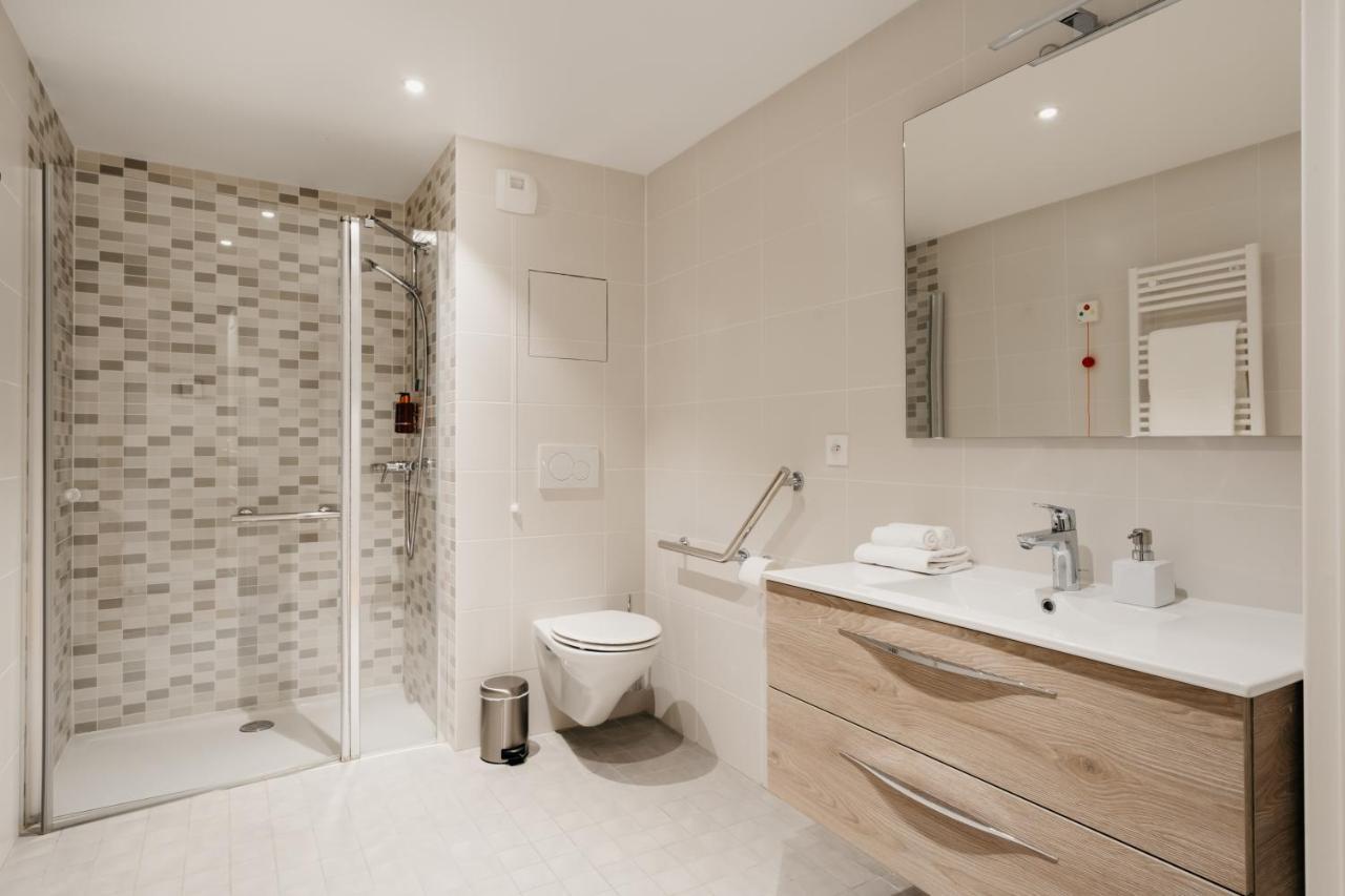 Edgar Suites Levallois - Jules Verne Bagian luar foto